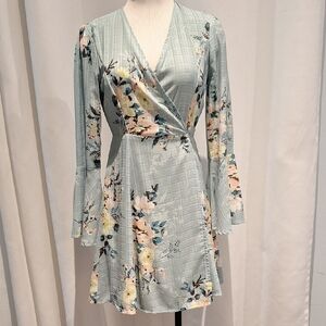 Angie Floral Long Sleeve Wrap Mini Dress in Light Blue Size S